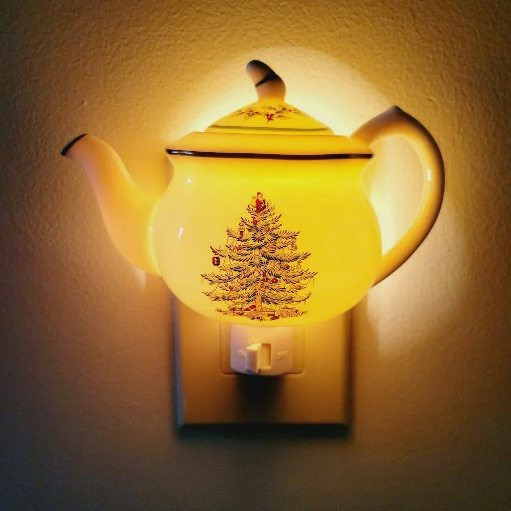 Spode Christmas Tree Plug-In Night Light, Vintage Holiday Design, Winter Decor